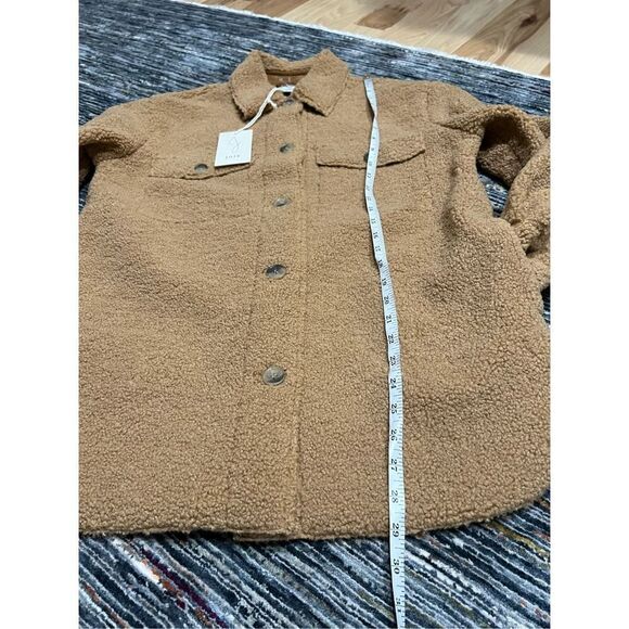 Joie NWT Sherpa Teddy Fleece Shacket Shirt Jacket Camel Brown Button size S - Picture 7 of 8